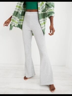 aerie Groove On Velour Flare Pants